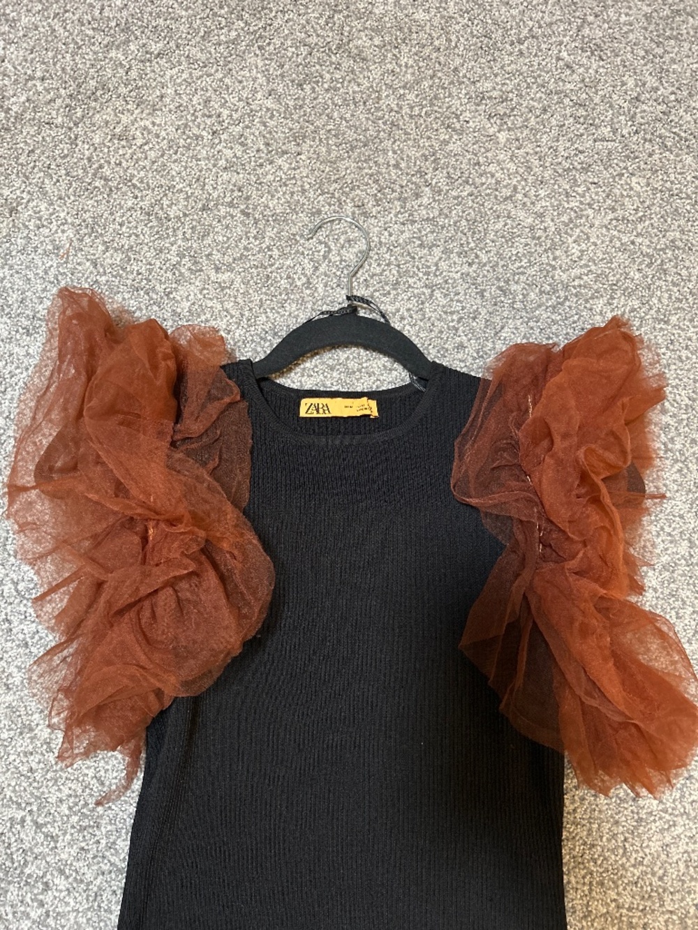 Zara Black Top Ruffled tulle Shoulders Sz M